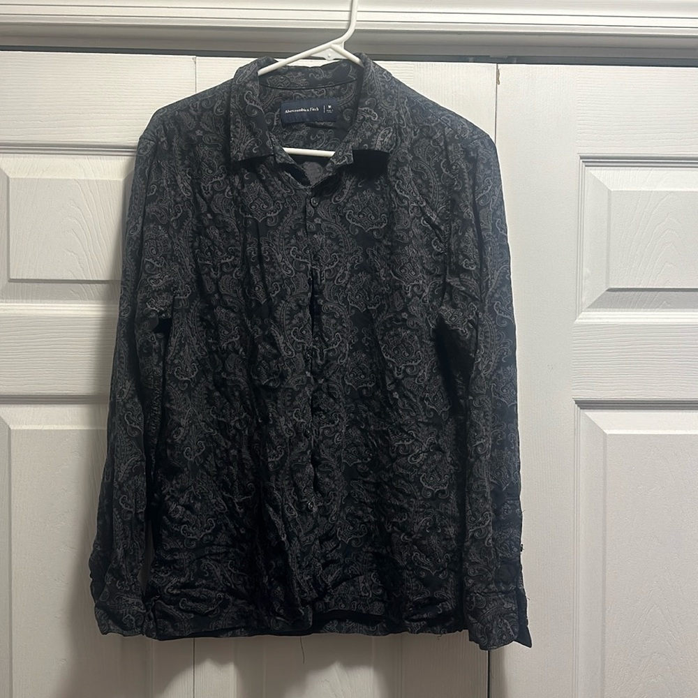 Abercrombie and Fitch, black viscose Paisley Long sleeve button up medium